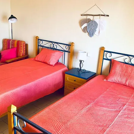 Apartman Com Vista-mar Na Da Rocha, Portimão